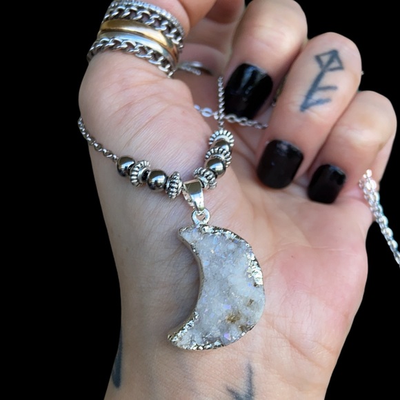 Iridescent Druzy crystal quartz crecent moon steel chain necklace boho stones - Picture 10 of 11